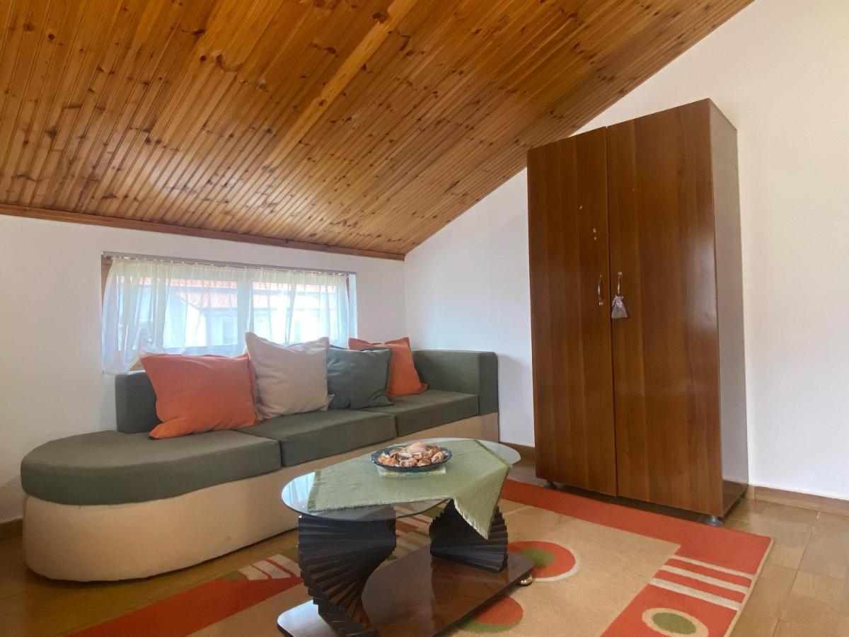 Happy Corner Guest House Σκόδρα Εξωτερικό φωτογραφία