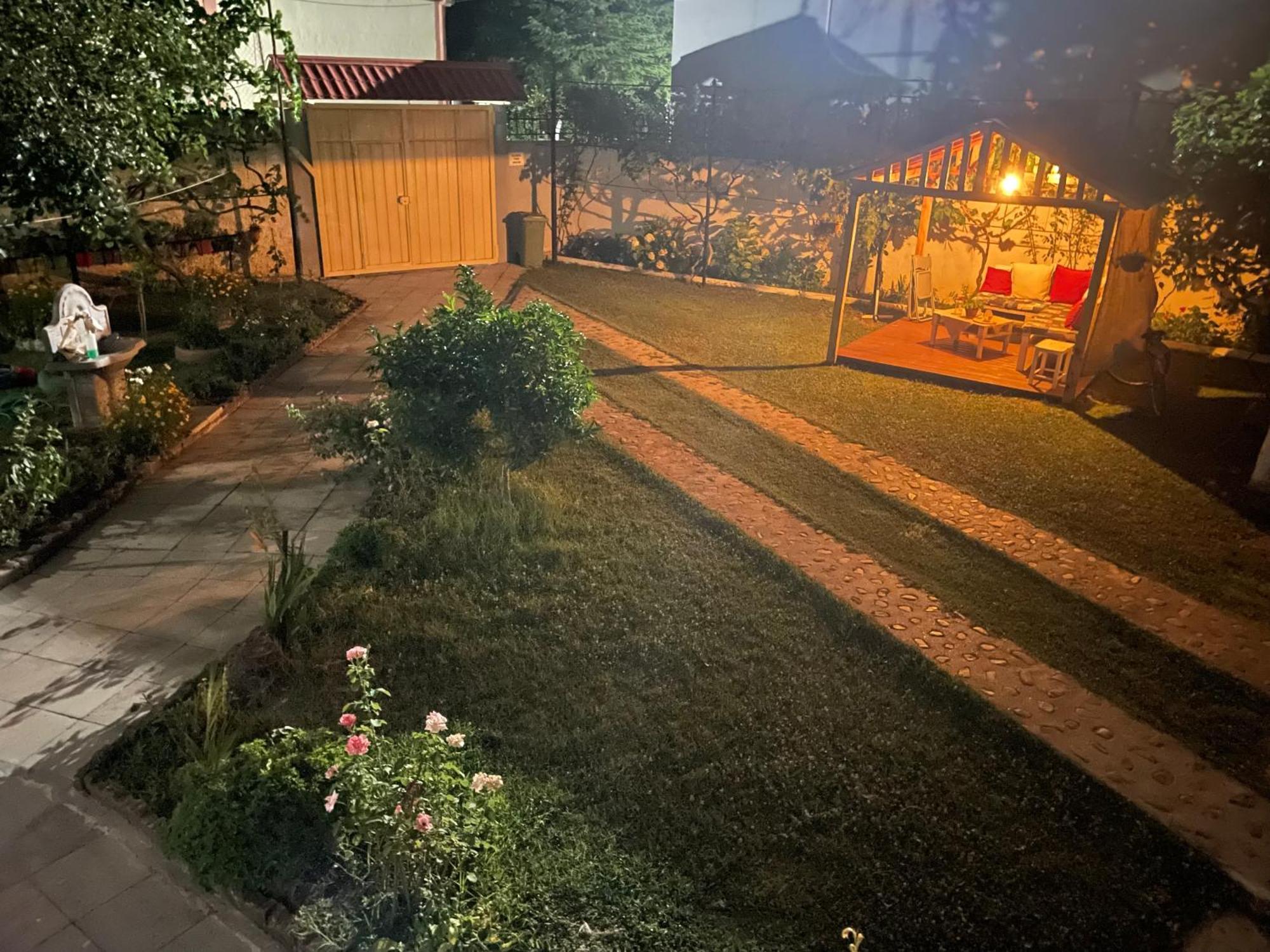 Happy Corner Guest House Σκόδρα Εξωτερικό φωτογραφία