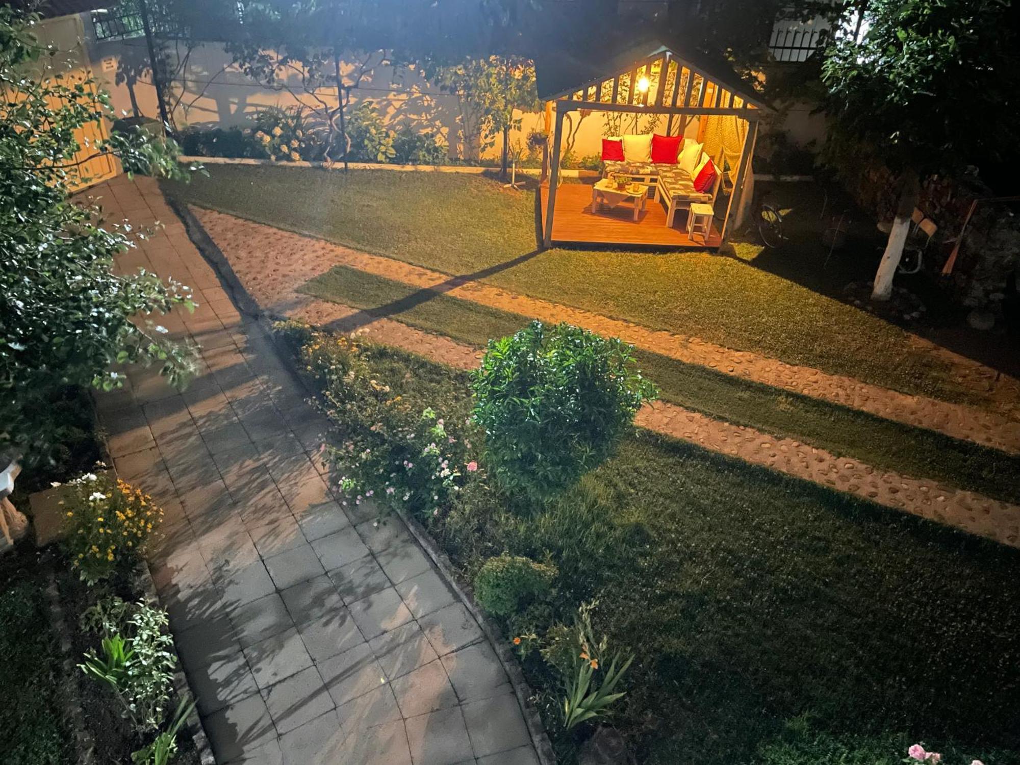 Happy Corner Guest House Σκόδρα Εξωτερικό φωτογραφία