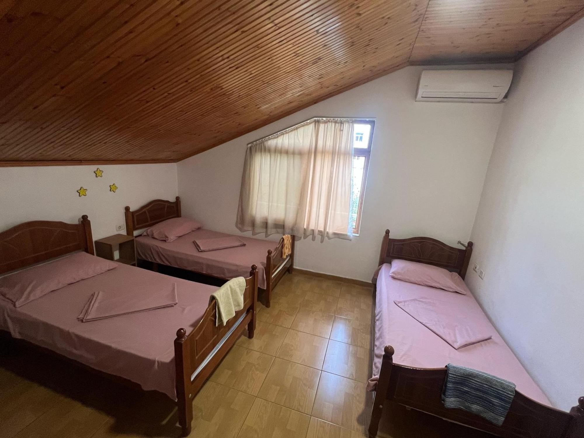 Happy Corner Guest House Σκόδρα Εξωτερικό φωτογραφία
