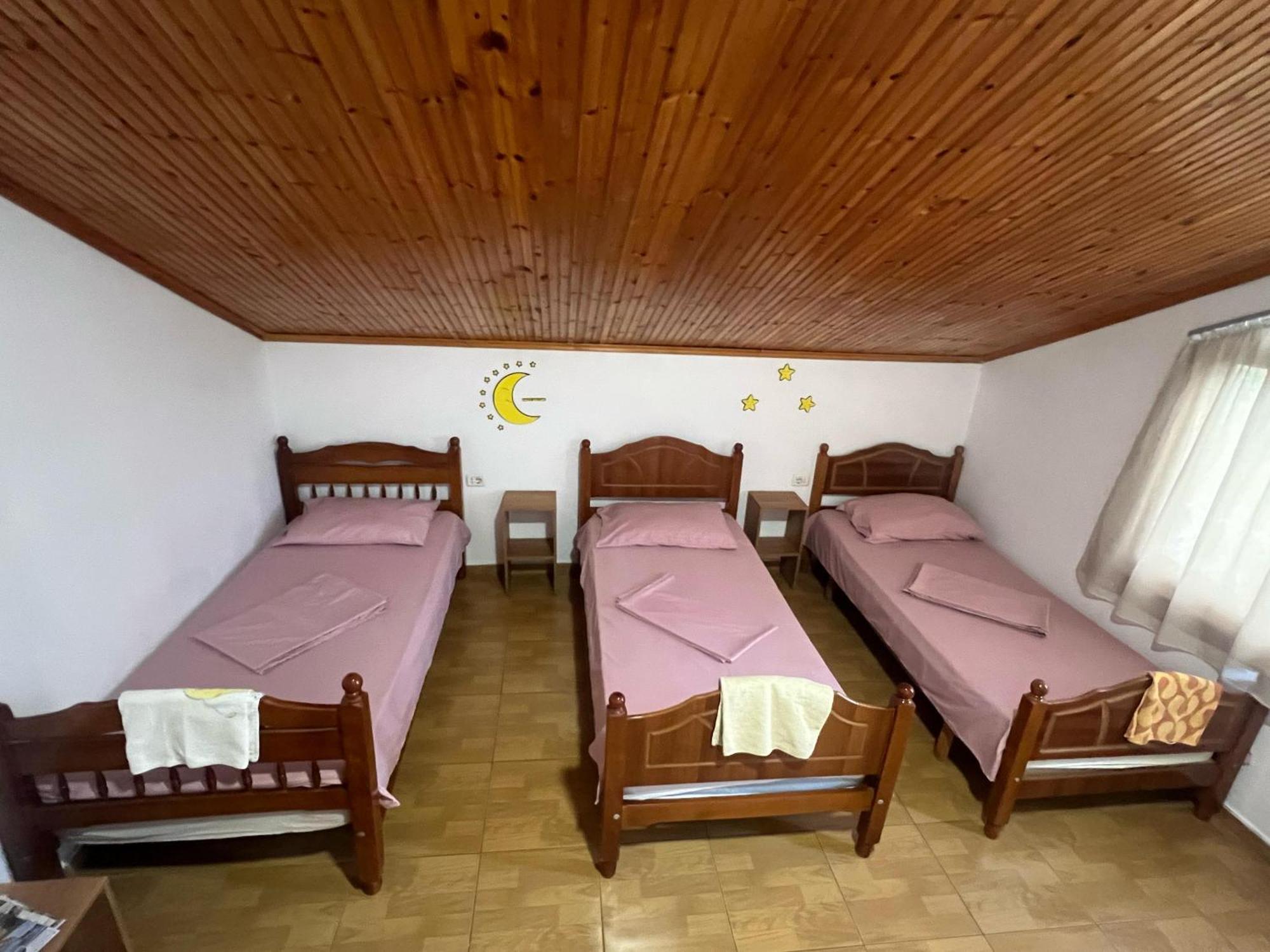 Happy Corner Guest House Σκόδρα Εξωτερικό φωτογραφία